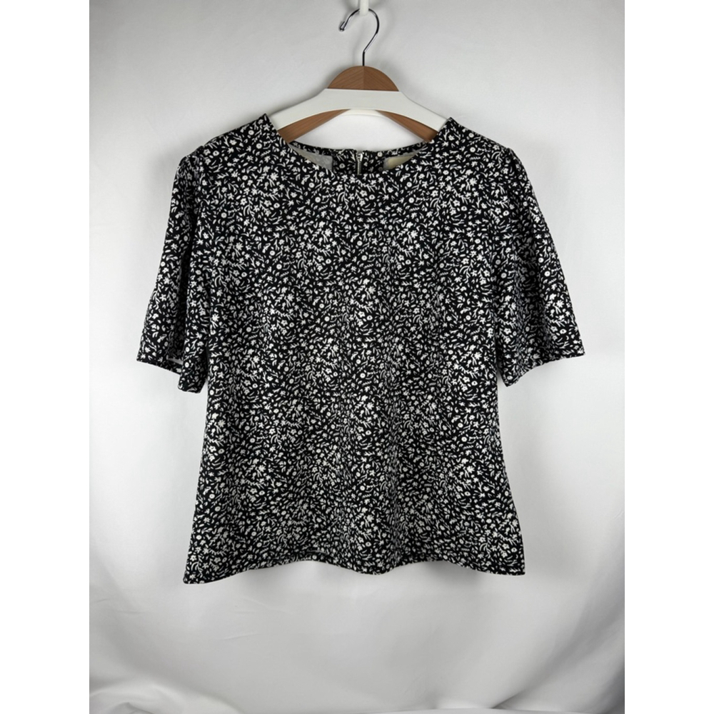 Women's Melloday Floral Print Top Black/White Size XL $15 w/$25 purchase